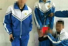 男生揉女生胸视频,一段揉胸视频引发的争议与反思